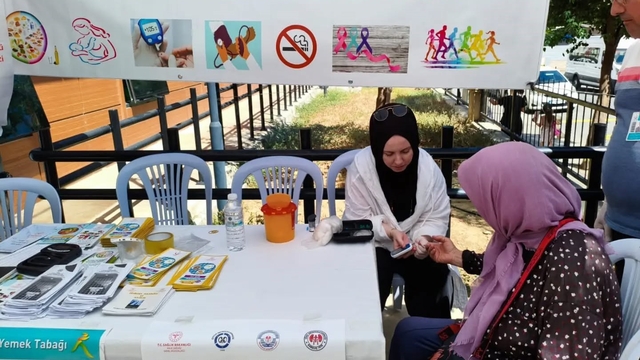 Nazilli'de vatandaşların sağlık karnesi çıkarıldı
