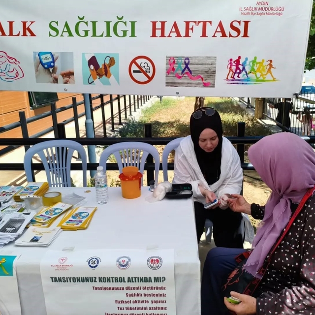 Nazilli'de vatandaşların sağlık karnesi çıkarıldı