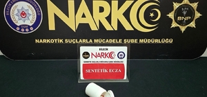Bilecik'te şehirlerarası otobüste 2 şahıs üzerinden uyuşturucu çıktı