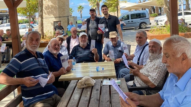 Akçakoca'da "Kaybetmeden Fark Et" farkındalık standı