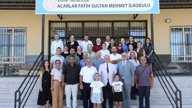 Acarlar'da yapımı tamamlanan ilkokul, eğitim için gün sayıyor