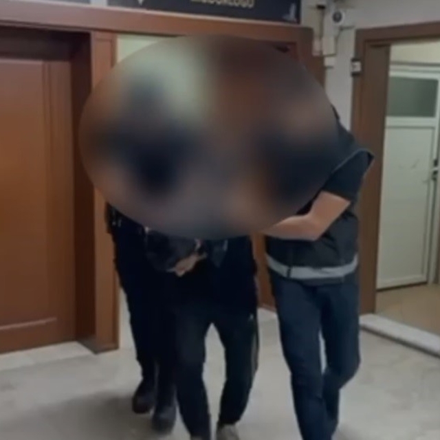 Sakarya'nın 3 ilçesinde uyuşturucu operasyonu: 2 tutuklama