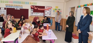Altıntaş'ta Uyum Haftası heyecanı: Minik öğrenciler okula ilk adımı attı