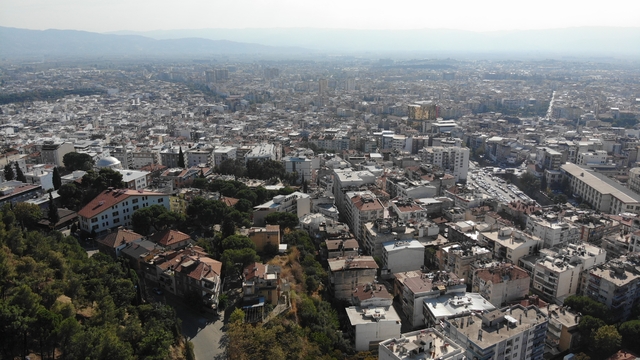 Aydın'da ikamet izinli yabancı sayısı 2 yılda yüzde 4 arttı
