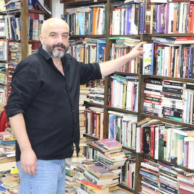 'Kitabın yerini dijital dünya tutmayacak'