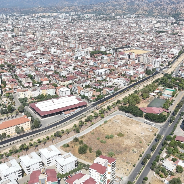 Başkan Tetik yeni asfaltı direksiyon başında test etti
