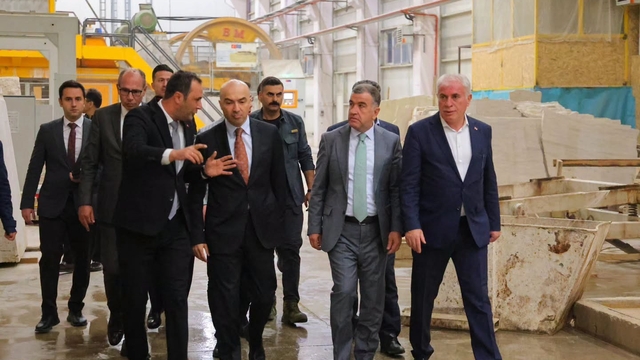 Bayburt'ta doğal taş sektörüne yönelik yatırımlar ele alındı
