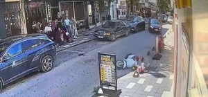 Beton dubaya çarpan motosikletin sürücüsü yaralandı; kaza kamerada