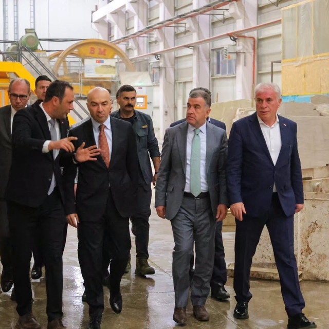 Bayburt'ta doğal taş sektörüne yönelik yatırımlar ele alındı