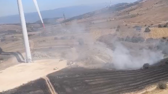 Eskişehir'deki anız yangını ekipleri harekete geçirdi