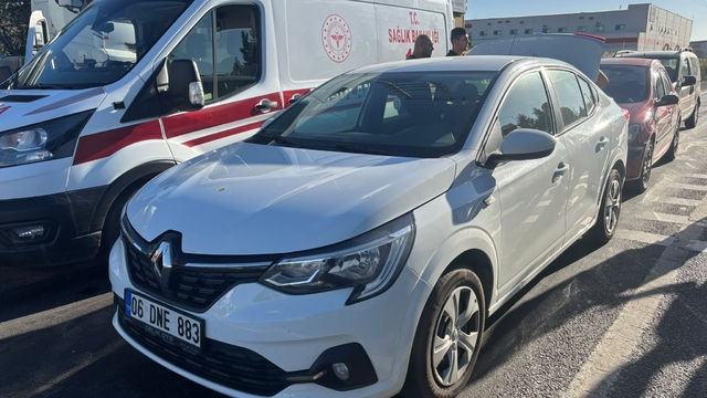 Tavşanlı'da zincirleme trafik kazası; 4 yaralı