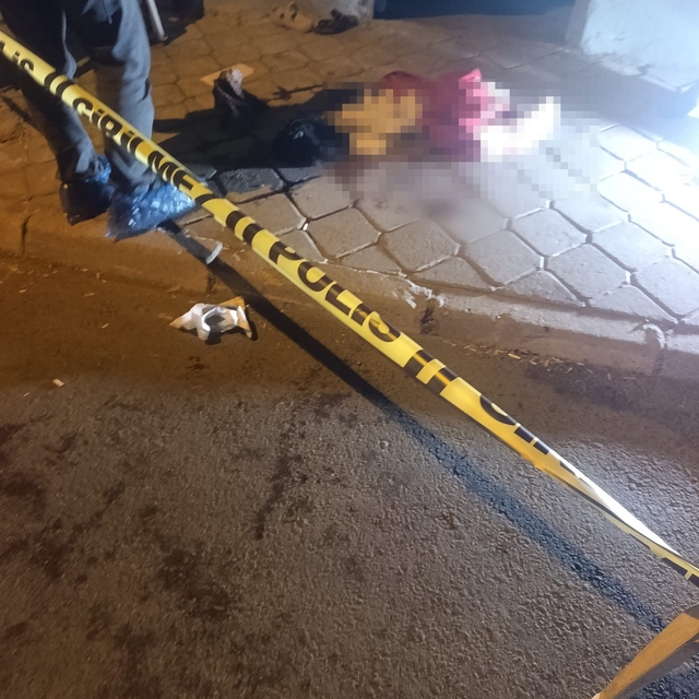 Manisa'da dehşet: Baba, eşini ve kızını bıçakladı