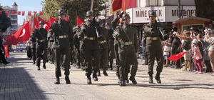 Edremit'in kurtuluşunun 104. yılı coşku ve gururla kutlandı