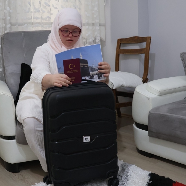Rüyasında Kabe'yi gören Hüma, yarın kutsal topraklarda