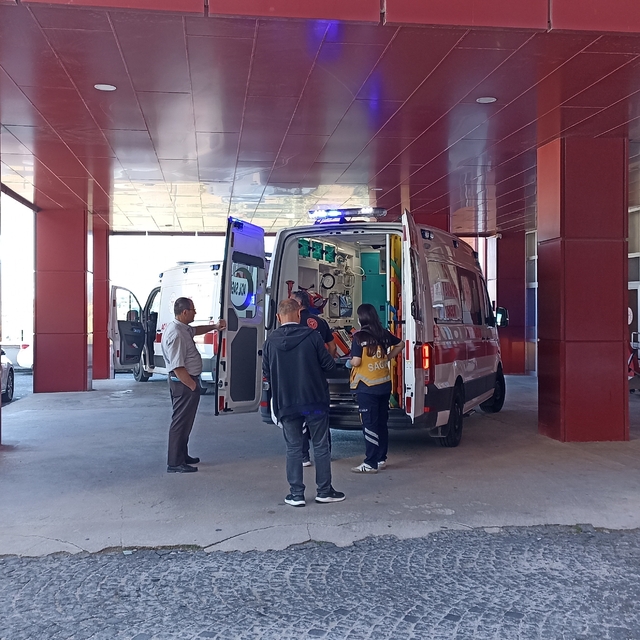 Samsun'da otomobil şarampole devrildi: 1 ölü, 3 yaralı