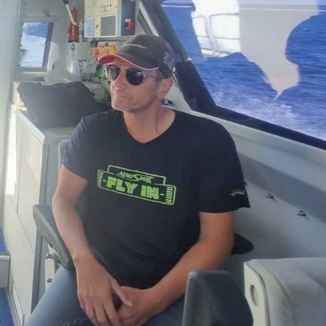 Rize açıklarına acil iniş yapan özel uçağın pilotu olan Werner'in AB Sayışt...