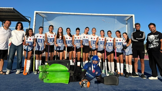 Muğla'nın U14 Kız Hokey takımı Türkiye 5'incisi oldu