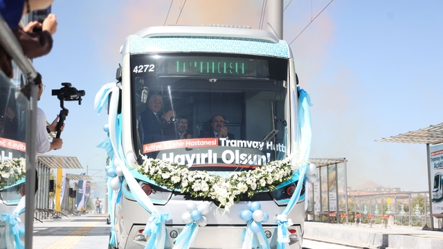 Konya'nın raylı sistem ağını güçlendirecek Adliye-Şehir Hastanesi Hattı açıldı