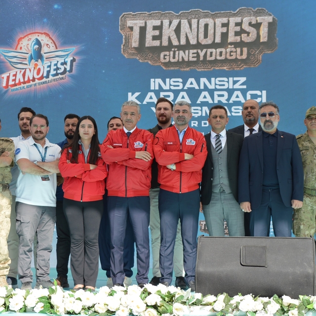 Mardin'de TEKNOFEST İnsansız Kara Aracı Yarışması başladı