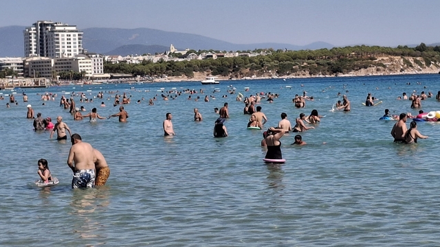 Didim'e Eylül geldi, deniz keyfi bitmedi