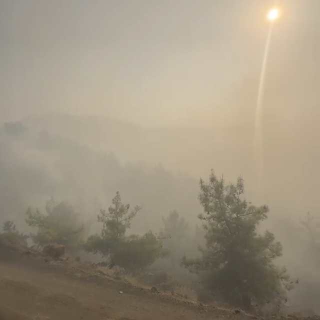 Bursa itfaiyesi Kumluca'da soğutma çalışmalarını sürdürüyor