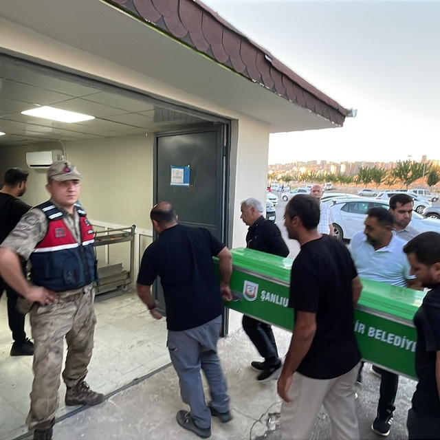 Taziye ziyareti dönüşü kaza: aynı aileden 4 ölü, 2 yaralı (2)