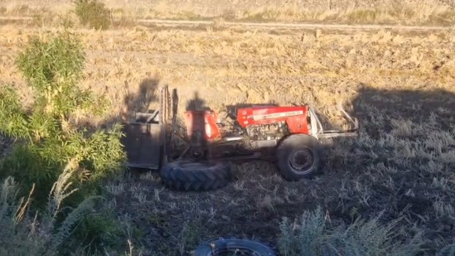 Çorum'da minibüs ile traktör çarpıştı: 1 ölü, 1 yaralı