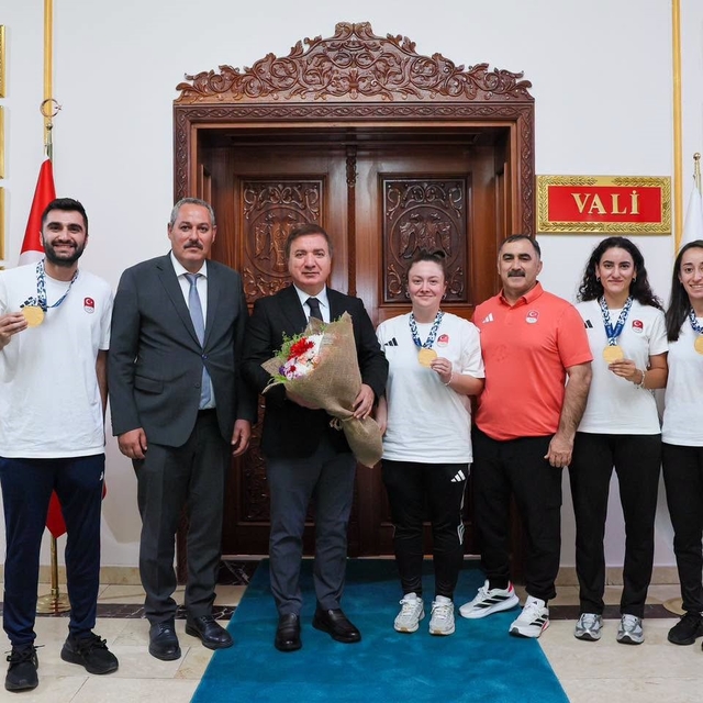 Erzincan'ın milli sporcuları 5 altın madalyayla gururlandırdı