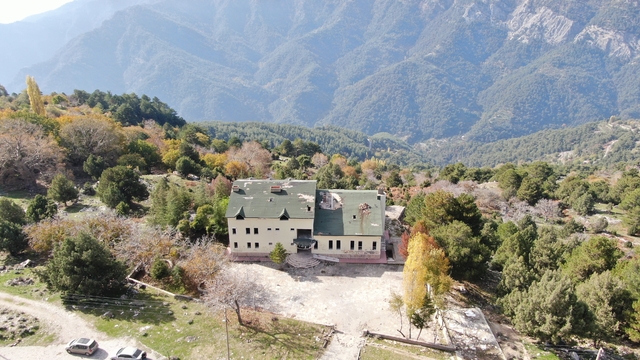Merhum Vali Recep Yazıcıoğlu'nun hayali yarım kaldı
Aydın'ın 'marka yüzü' olacaktı, karanlığa gömüldü