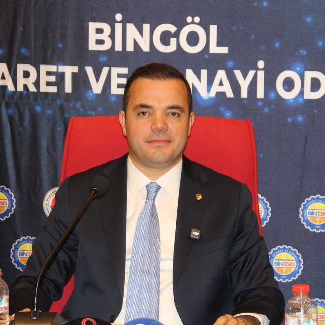 Başkan Çintay yeniden adaylığını açıkladı: "Meselemiz üretim, istihdam ve ü...
