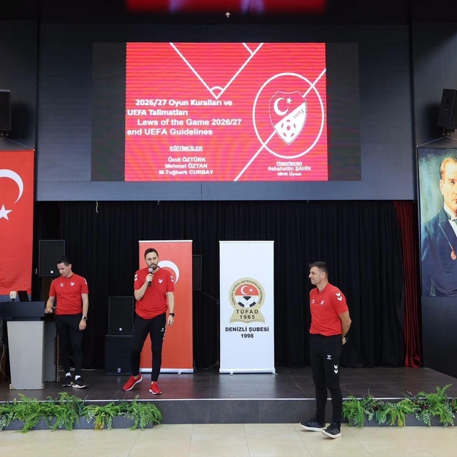 Merkezefendi'de futbolun yeni sezon kuralları konuşuldu