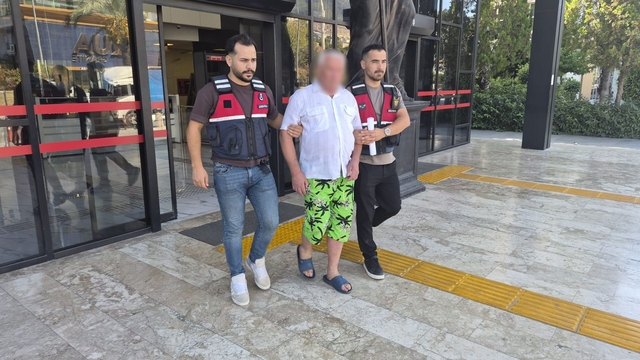 Alanya'da kadın personele taciz iddiasıyla Rus turist tutuklandı