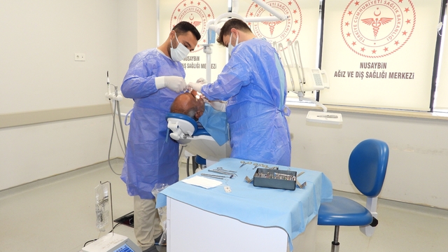 Nusaybin Ağız ve Diş Sağlığı Merkezinde implant tedavisi başladı