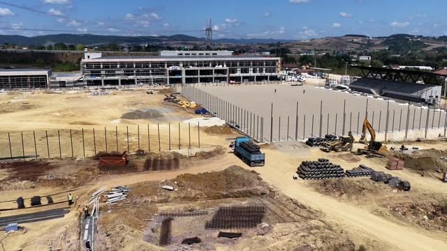 Kocaelispor'un yeni yuvası yüzde 50 tamamlandı