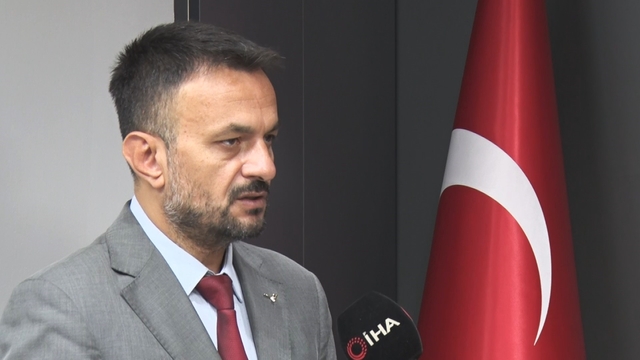 Kayseri okuyor
Kayseri İl Kültür ve Turizm Müdürü Şükrü Dursun: "2 milyon 192 bin kullanıcı ile Türkiye 3.'süyüz"