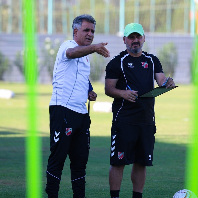 Karşıyaka derbide gönül alacak