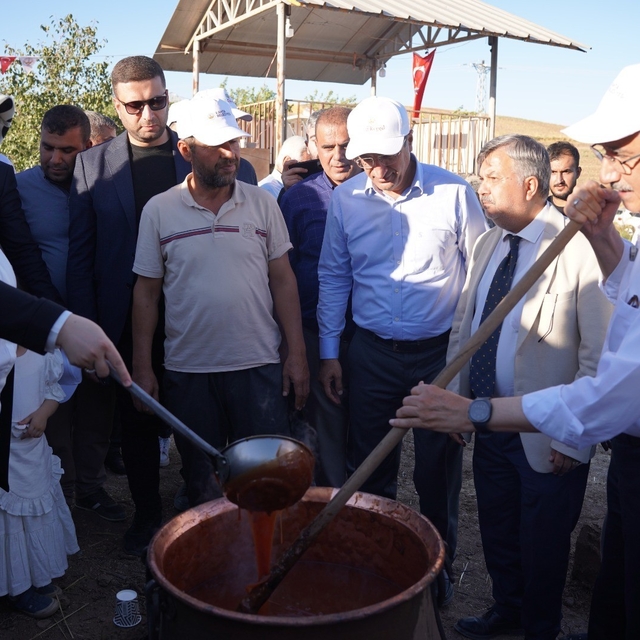 Kahta'da bin yıllık Bağ Bozumu Festivalli düzenlendi
