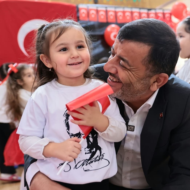 Denizli Büyükşehirden öğrencilere ve ailelere yeni eğitim yılında güçlü des...