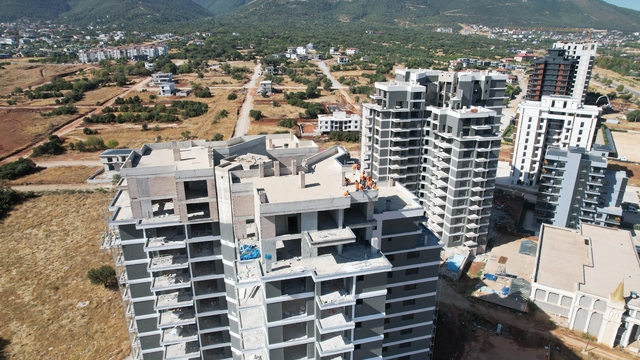 Denizli'de çatıya çıkan işçiler ile firma arasında mutabakat sağlandı