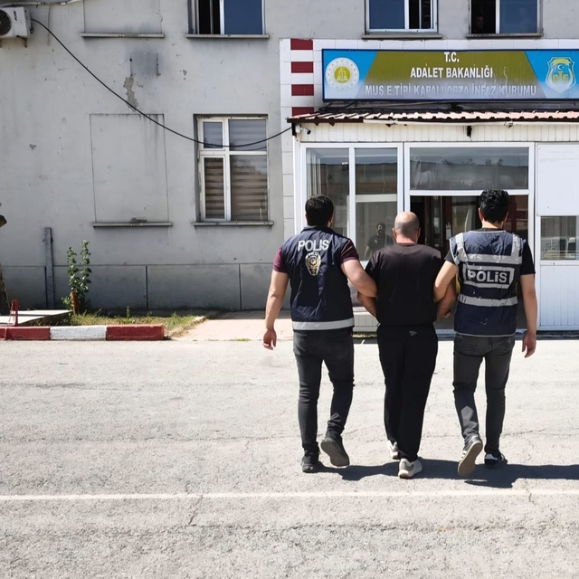 Muş'ta 4 yıl 2 ay kesinleşmiş hapis cezası bulunan şahıs yakalandı