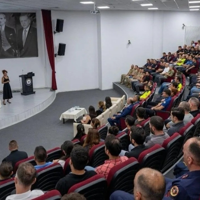 "Erken Çocukluk" konferansı