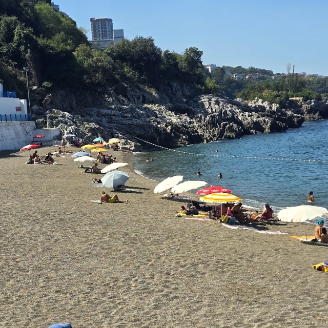 Yasak kalktı, vatandaşlar Kapuz Plajı'na akın etti