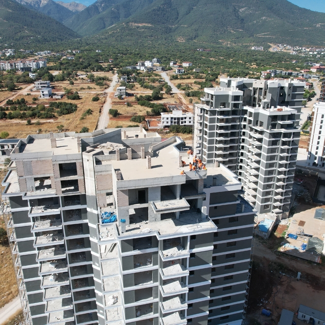Denizli'de çatıya çıkan işçiler ile firma arasında mutabakat sağlandı