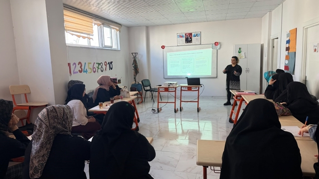 Muş'ta kadınlara uyuşturucu bağımlılığına karşı farkındalık semineri