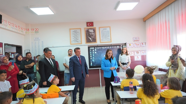 Bartın'da 7 bin öğrenci okula başladı, 28 bin öğrenci daha ders başı yapacak