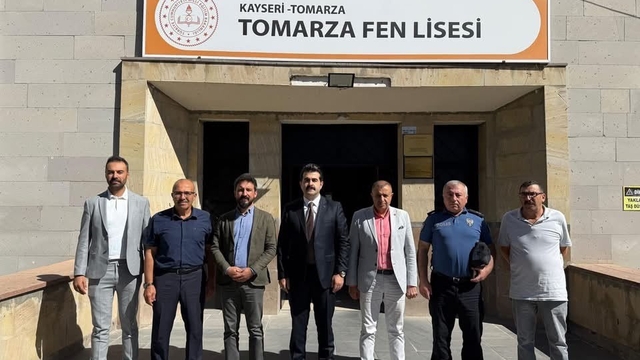 Tomarza'da yeni eğitim yılı öncesi okullarda hazırlık denetimi