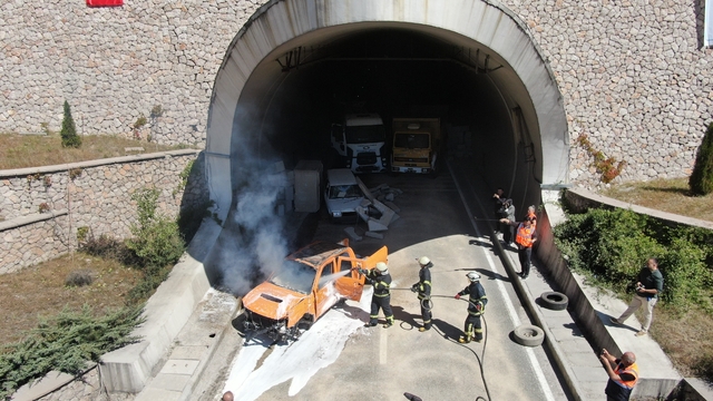 Ilgaz 15 Temmuz İstiklal Tüneli'nde gerçeği aratmayan deprem, göçük ve trafik kazası tatbikatı