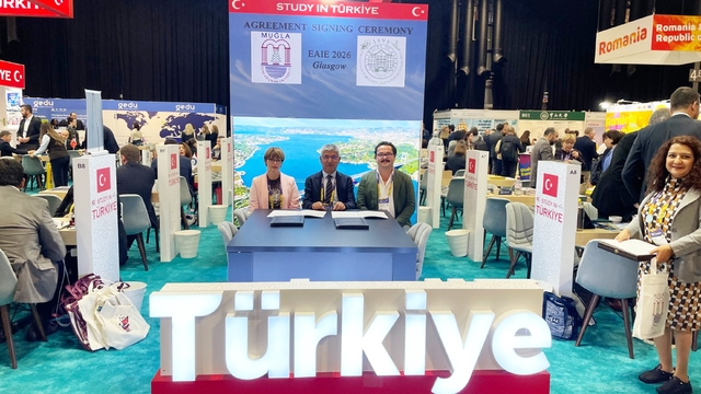 MSKÜ, EAIE Fuarı'nın ilk gününde uluslararası iş birliklerini genişletiyor