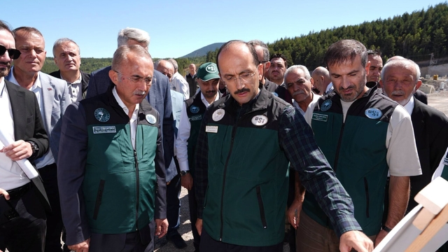 DSİ Genel Müdürü Balta, 148 bin 350 dekar araziyi sulayacak Tekke Barajı'nı inceledi