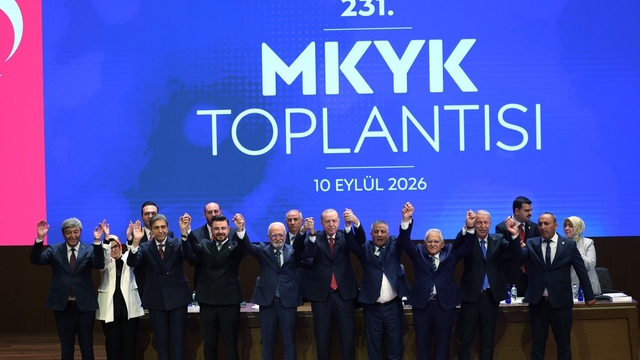 CHP'li Felahiye ve Akkışla Belediye Başkanları AK Parti'ye katıldı